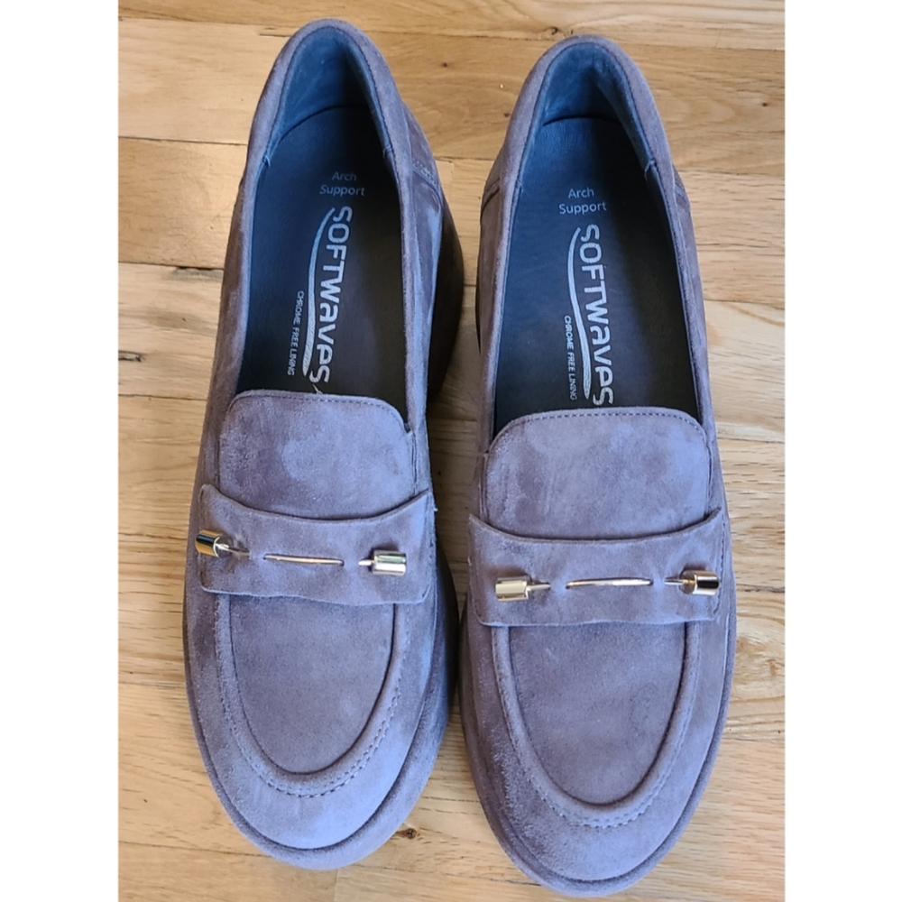 🆕️ Softwaves Platform Gold Bit Stacked Suede Loafers Taupe Size US 7.5 Taupe